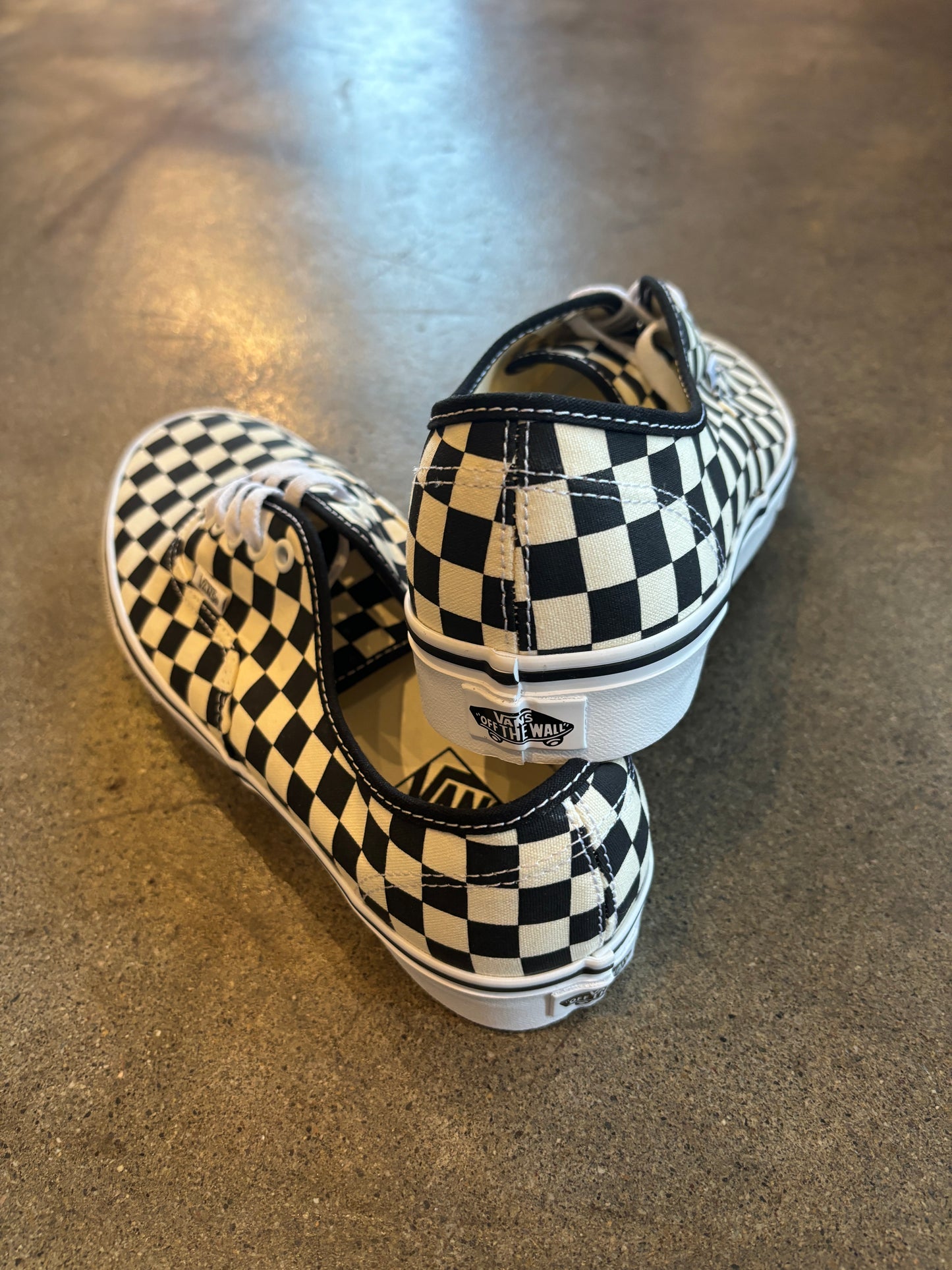 【VANS Authentic】オーセンティック BLK/WHT