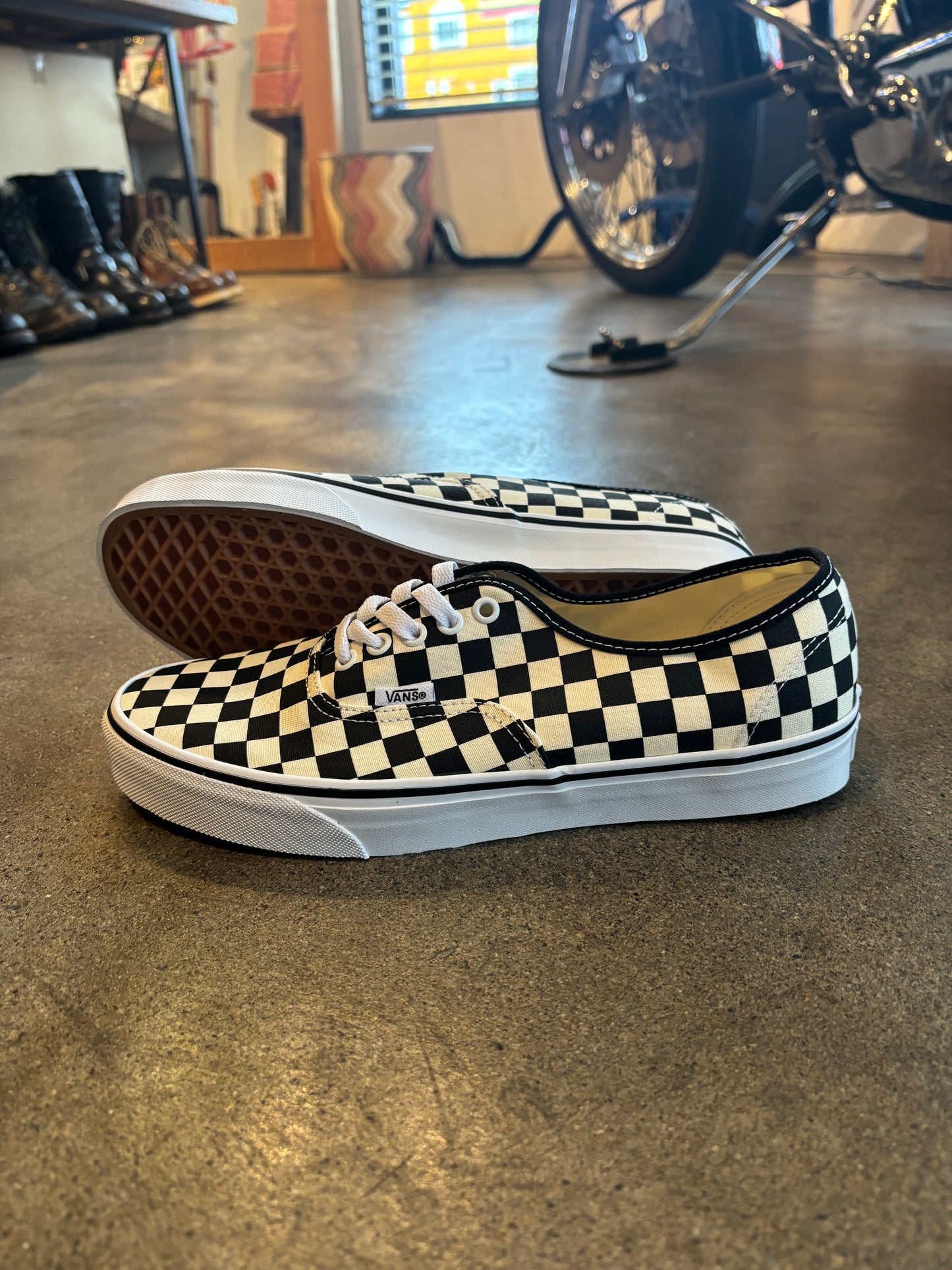 【VANS Authentic】オーセンティック BLK/WHT